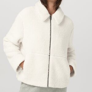 Vuori Lou Full Zip Jacket White Teddy NWOT
